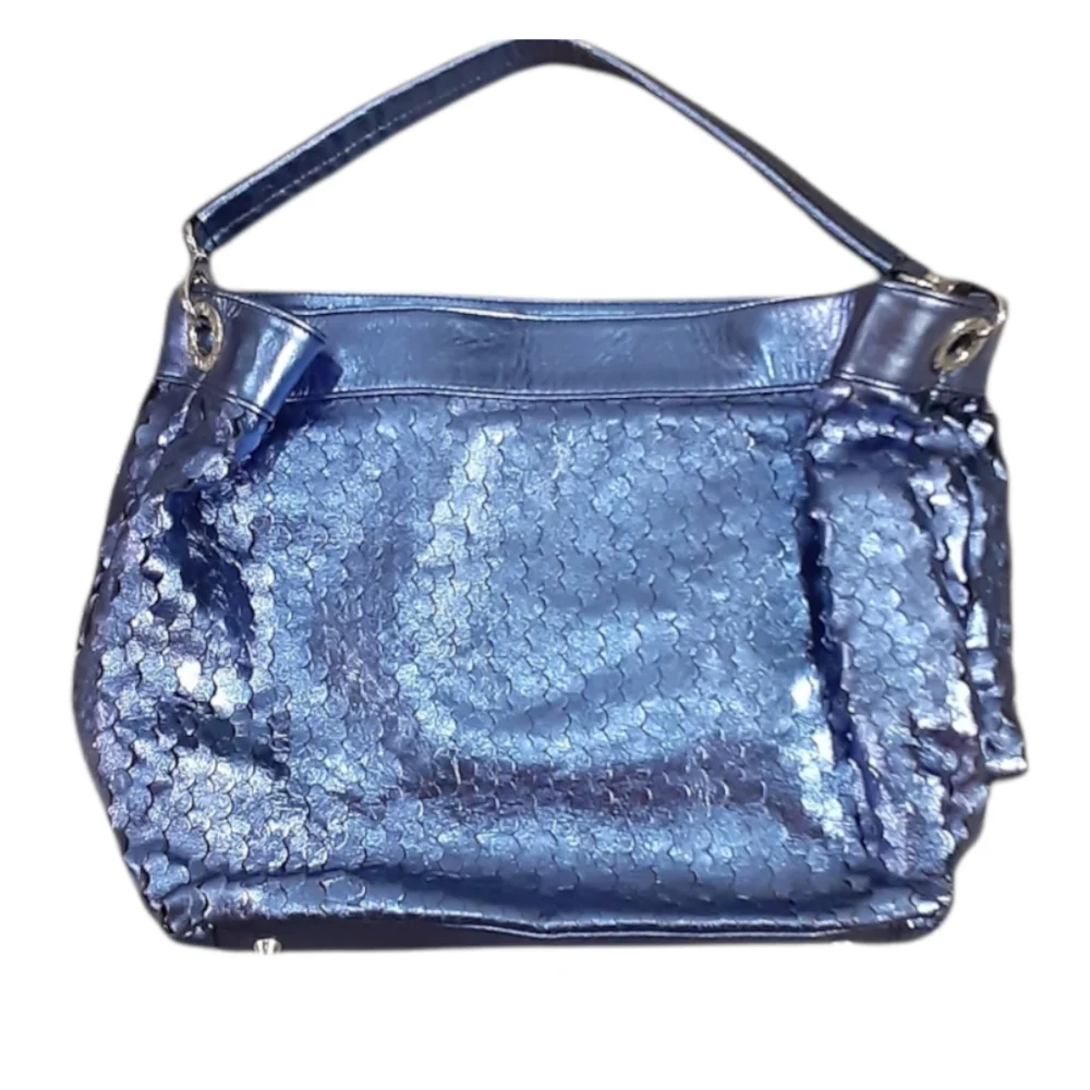 Purse - Picture 1 of 6